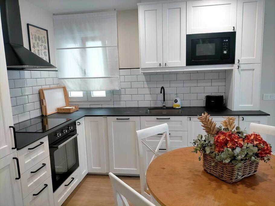 Piso Con Encanto En Pleno Centro Oviedo Ngoại thất bức ảnh